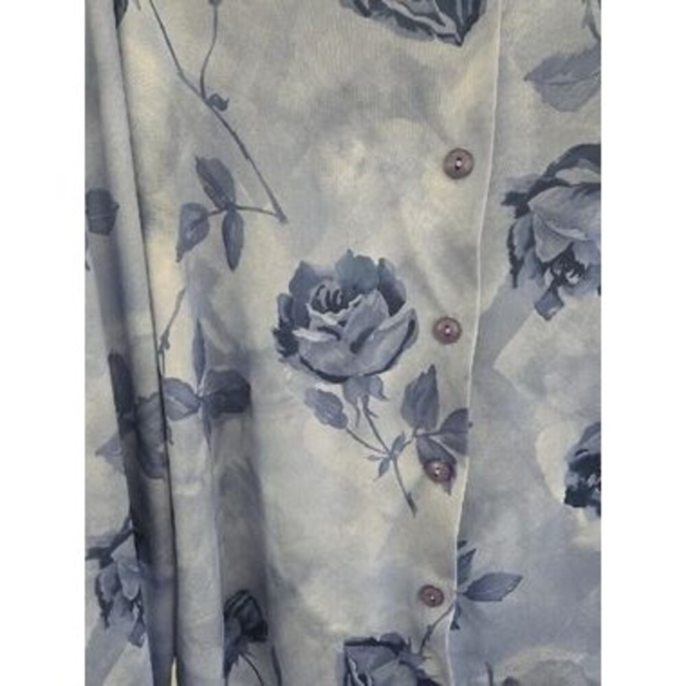 Blair Light Blue Rose Print Button‑Front Blouse WL 12W‑14W - Picture 7 of 8